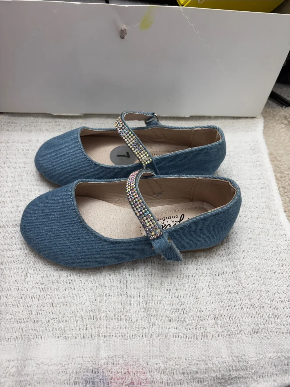 Cat & Jack Girls Denim Mary Janes with Sparkle Strap - Blue